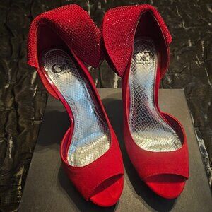 Red hot shoes!!